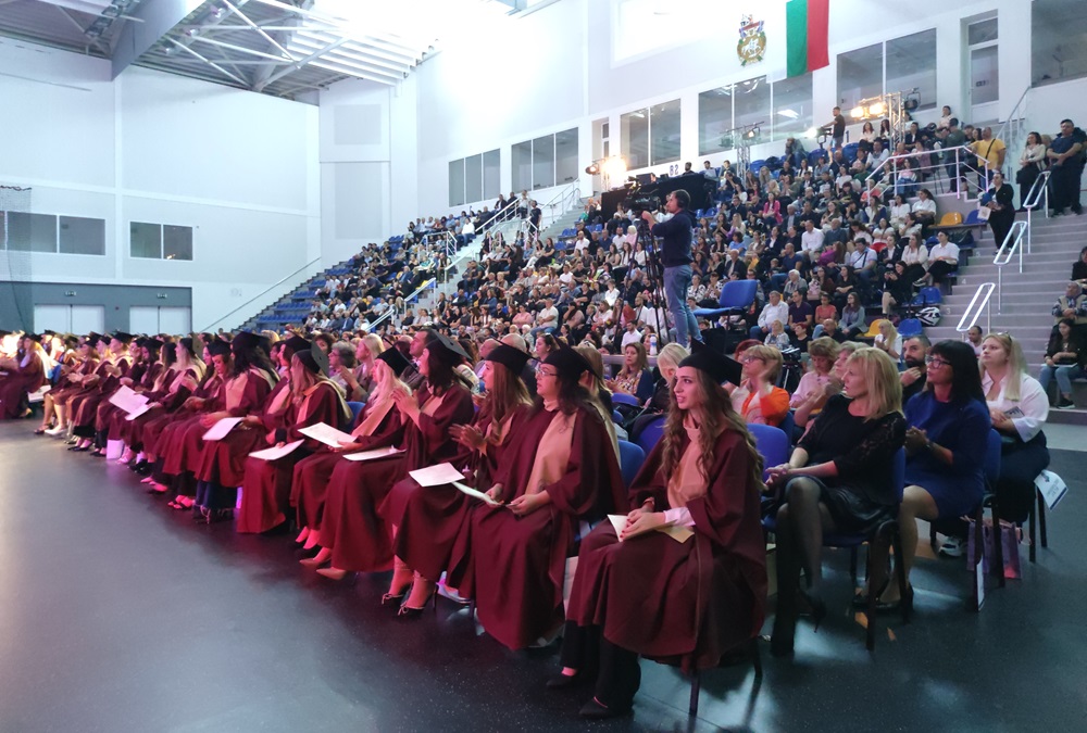 Дипломиране - МУ Варна