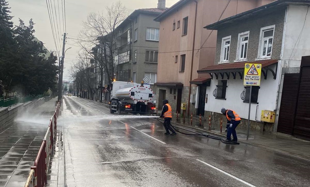 Миене на улици