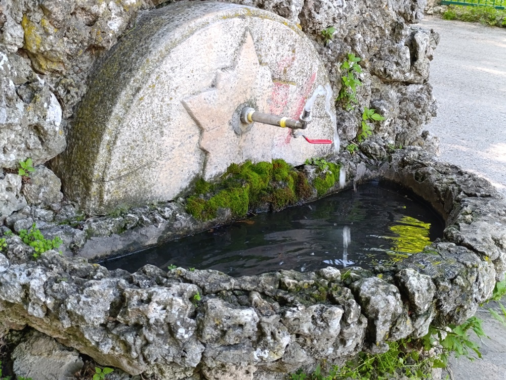 чешма - вода